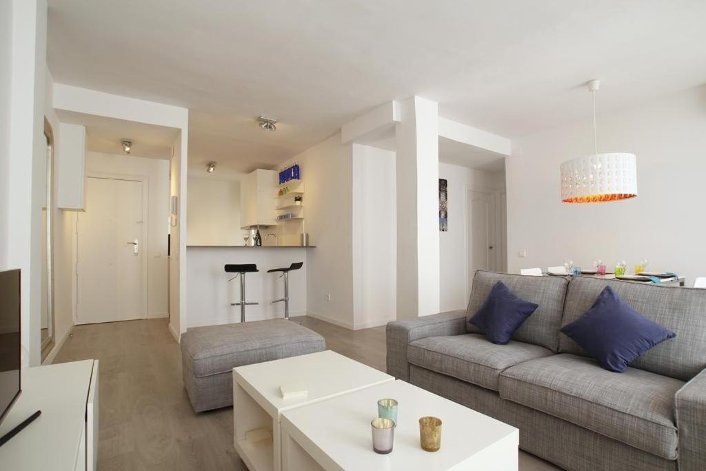 Warm Sands Apartment By Hello Homes Sitges Bagian luar foto