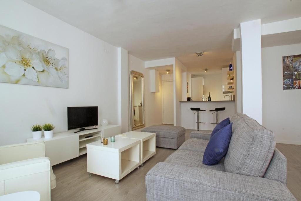 Warm Sands Apartment By Hello Homes Sitges Bagian luar foto